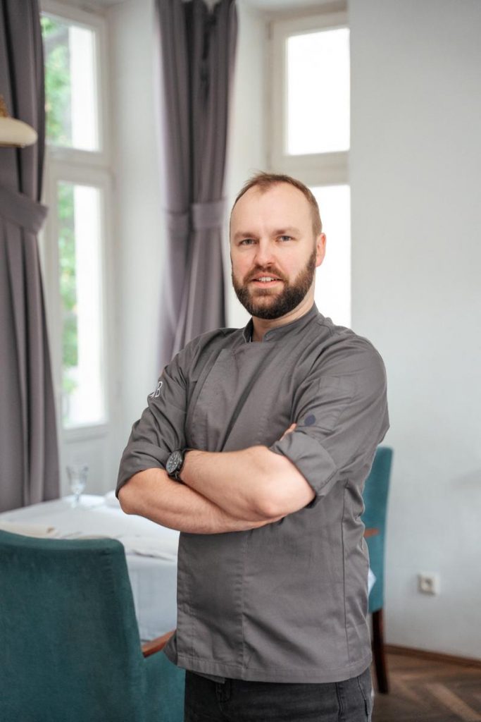 Anatoli-Danouski-Kucharz